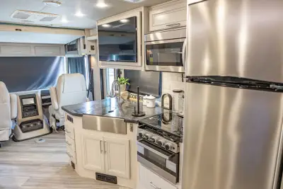 2022 Fleetwood Fortis 36DB photo 28