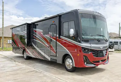 2022 Fleetwood Fortis 36DB photo 2