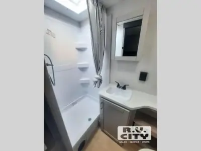 2027 Jayco Jay Flight 200MKSW photo 9
