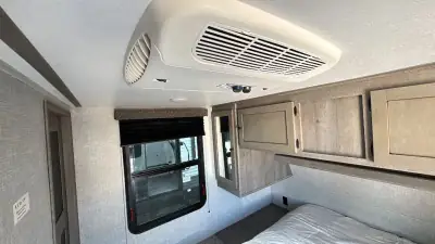 2020 Keystone Outback Ultra-Lite 299URL photo 21