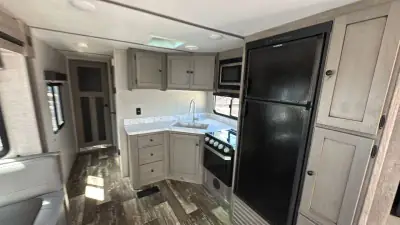 2020 Keystone Outback Ultra-Lite 299URL photo 14