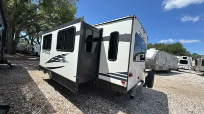 2020 Keystone Outback Ultra-Lite 299URL photo 7
