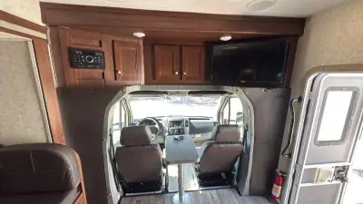 2017 Sunseeker By Forest River Sunseeker Mercedes Benz Series 2400W photo 21