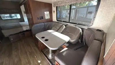 2017 Sunseeker By Forest River Sunseeker Mercedes Benz Series 2400W photo 22