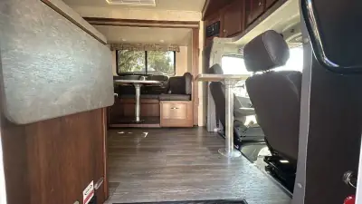 2017 Sunseeker By Forest River Sunseeker Mercedes Benz Series 2400W photo 16