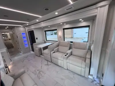 2027 Showhauler Adventure A4502 A4502 photo 21