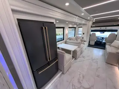 2027 Showhauler Adventure A4502 A4502 photo 19