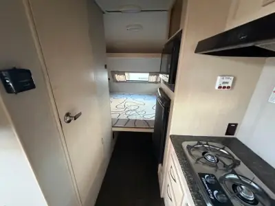 2019 Winnebago WINNIE DROP 1710 photo 7