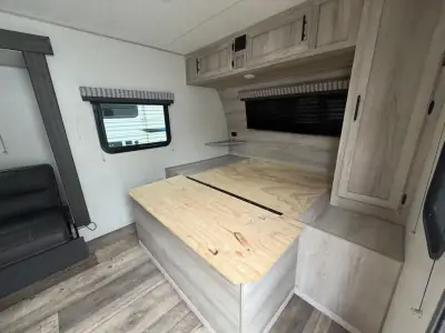 2022 K-Z ESCAPE E231BH photo 6