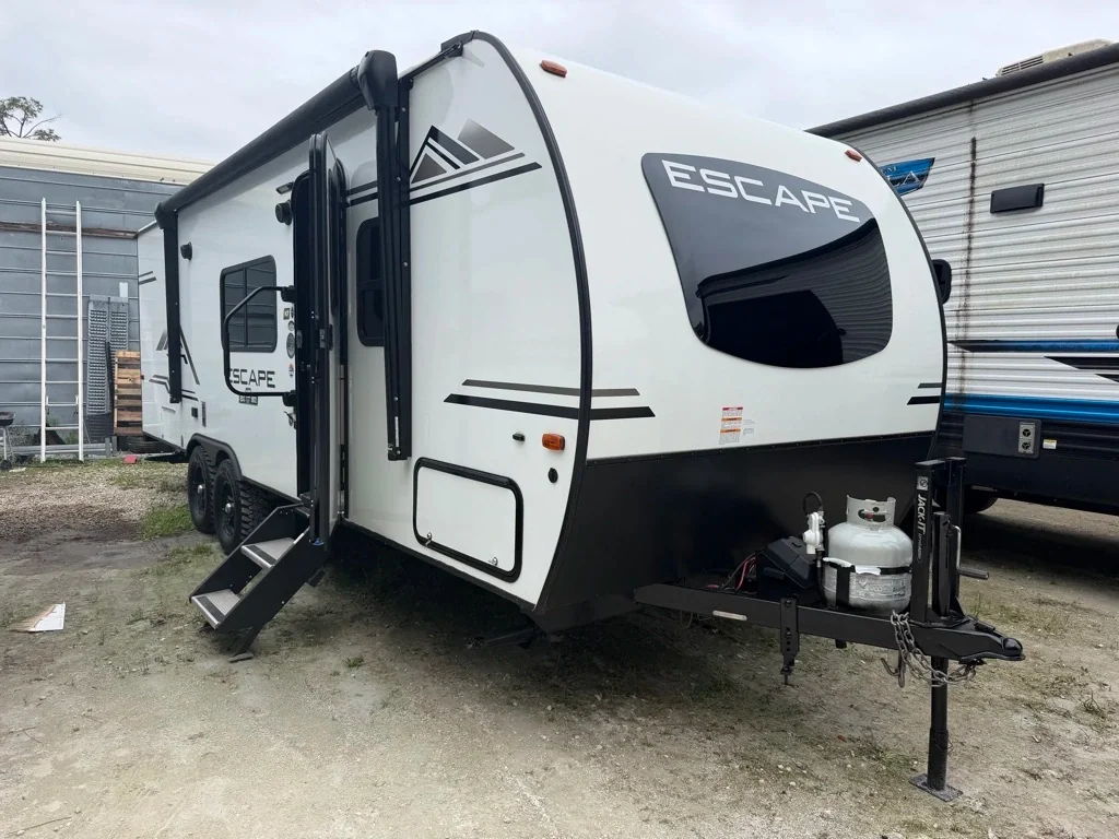 2022 K-Z ESCAPE E231BH exterior