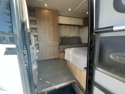 2020 Leisure Travel WONDER W24FTB photo 9