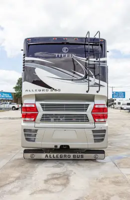2017 Tiffin Motorhomes Allegro Bus 45OPP photo 8