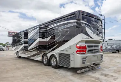 2017 Tiffin Motorhomes Allegro Bus 45OPP photo 4