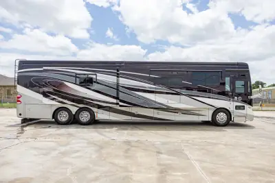 2017 Tiffin Motorhomes Allegro Bus 45OPP photo 5