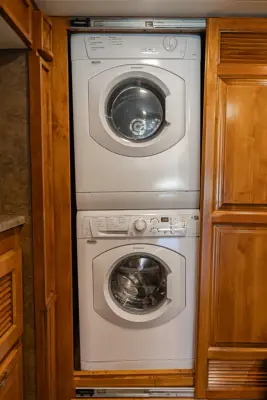 2015 Tiffin Motorhomes Allegro RED 33 AA photo 41