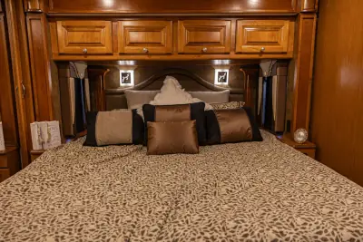 2015 Tiffin Motorhomes Allegro RED 33 AA photo 42
