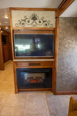 2015 Tiffin Motorhomes Allegro RED 33 AA photo 27