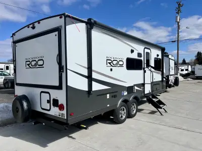 2026 Forest River Rockwood Roo 233S photo 5