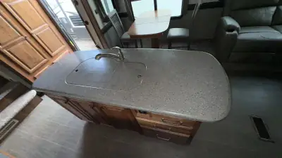 2018 Heartland Big Country Fifth Wheel 3560SS photo 39