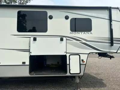 2022 Keystone KEYSTONE MONTANA 3231CK photo 3
