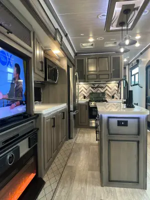 2022 Keystone KEYSTONE MONTANA 3231CK photo 7