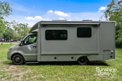2026 Renegade Vienna 25RML photo 6
