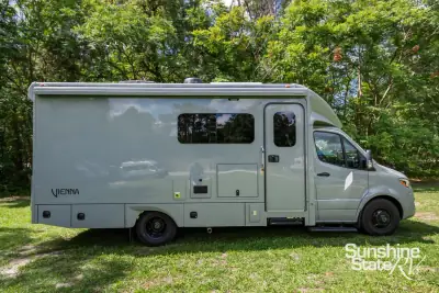 2026 Renegade Vienna 25RML photo 2