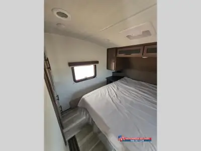 2026 Keystone Cougar Sport 2400RE photo 18