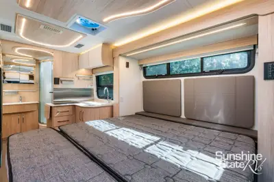 2024 Leisure Travel Unity U24MB photo 20