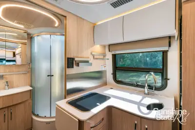 2024 Leisure Travel Unity U24MB photo 15