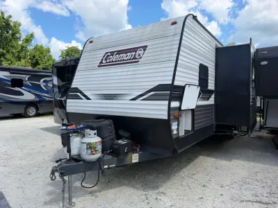 2022 Dutchmen COLEMAN 300TQ