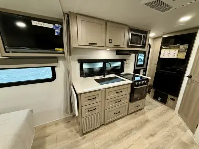 2026 Forest River Rockwood Mini Lite 2109S photo 17