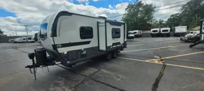 2026 Forest River Rockwood Mini Lite 2109S photo 3