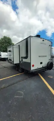 2026 Forest River Rockwood Mini Lite 2109S photo 4