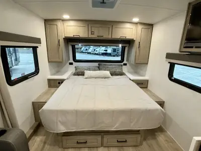 2026 Forest River Rockwood Mini Lite 2109S photo 15