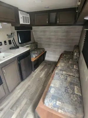 2021 Jayco JAY FLIGHT M-145RB photo 5