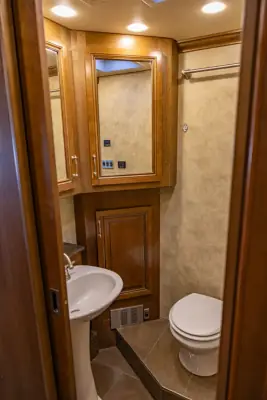 2014 Fleetwood Providence 42M photo 18