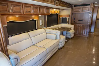 2014 Fleetwood Providence 42M photo 27