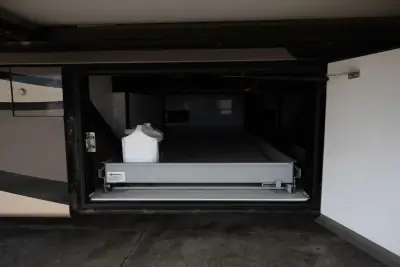 2014 Fleetwood Providence 42M photo 34