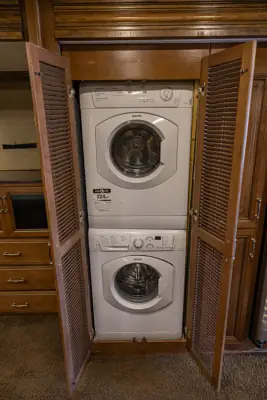 2014 Fleetwood Providence 42M photo 17