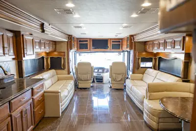 2014 Fleetwood Providence 42M photo 19