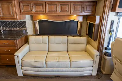 2014 Fleetwood Providence 42M photo 24