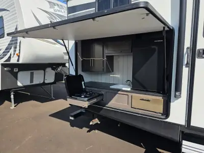 2018 Crossroads Sunset Trail Super Lite SS-331BH photo 6