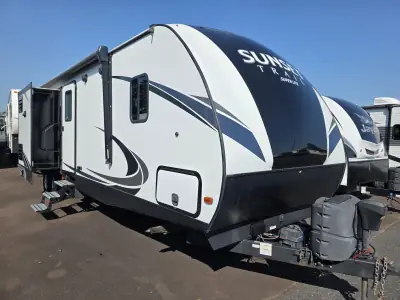 2018 Crossroads Sunset Trail Super Lite SS-331BH