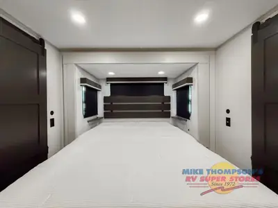 2026 Grand Design Influence photo 23