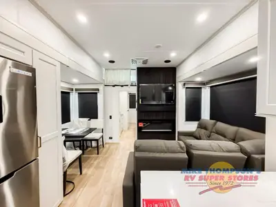 2026 Grand Design Influence photo 15