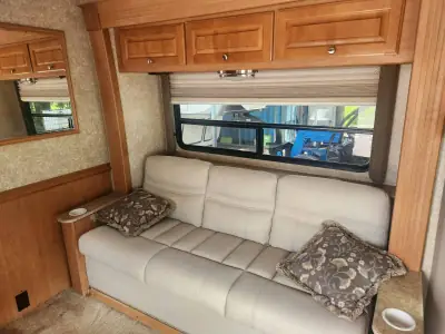 2008 Dutchmen DORADO 26BE photo 5