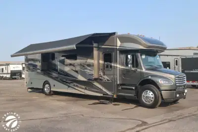 2027 Renegade Verona 40VTR photo 7