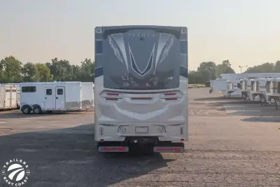 2027 Renegade Verona 40VTR photo 3