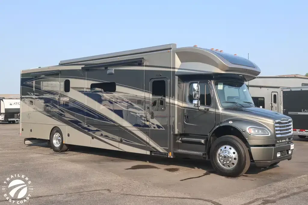 2027 Renegade Verona 40VTR exterior